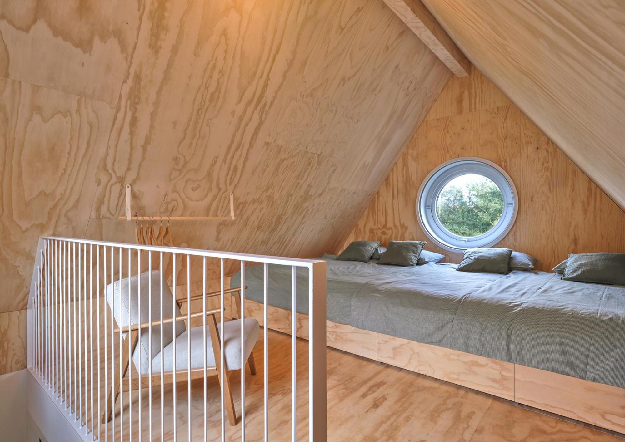 Buitenverblijf Nest อาร์นเฮม ภายนอก รูปภาพ